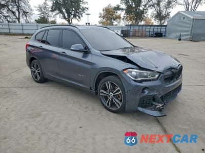 Czwarte zdjęcie samochodu z boku: 2016 BMW X1 XDRIVE28I VIN:WBXHT3C30G5F67555 - miniatura