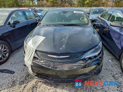 Piąte zdjęcie samochodu w środku: 2016 CHRYSLER 200 S VIN:1C3CCCBB5GN161630 - miniatura