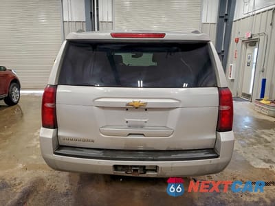Zdjęcie 6 z 15 samochodu: 2015 CHEVROLET SUBURBAN K1500 LT VIN:1GNSKJKC0FR565652 - miniatura
