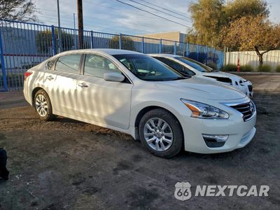 Czwarte zdjęcie samochodu z boku: 2015 NISSAN ALTIMA 2.5 VIN:1N4AL3AP0FN385148 - miniatura