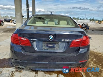 Zdjęcie 6 z 11 samochodu: 2015 BMW 528 XI VIN:WBA5A7C58FD625974 - miniatura