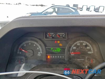 Zdjęcie 9 z 12 samochodu: 2009 FORD E350 BOX TRUCK VIN:1FDSE35L39DA18668 - miniatura