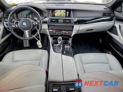 Zdjęcie 8 z 12 samochodu: 2016 BMW 528 XI VIN:WBA5A7C5XGG642100 - miniatura