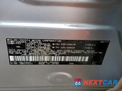 Zdjęcie 12 z 13 samochodu: 2017 TOYOTA RAV4 HYBRID LIMITED VIN:JTMDJREV3HD136697 - miniatura