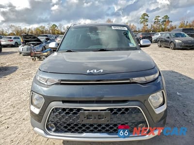 Piąte zdjęcie samochodu w środku: 2022 KIA SOUL LX VIN:KNDJ23AU5N7804522 - miniatura