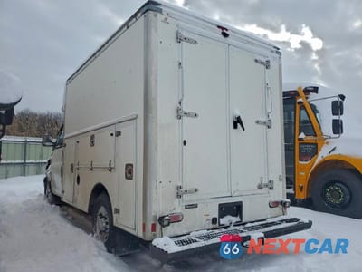 Drugie zdjęcie samochodu z przodu: 2018 CHEVROLET EXPRESS G3500 VIN:1GB0GRFGXJ1336419 - miniatura