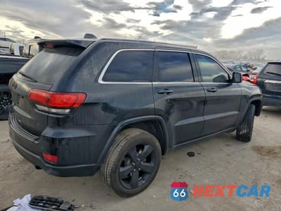Trzecie zdjęcie samochodu z tyłu: 2015 JEEP GRAND CHEROKEE LAREDO VIN:1C4RJFAG3FC189897 - miniatura