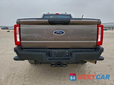 Zdjęcie 6 z 11 samochodu: 2023 FORD F350 XL RWD 6.8L V-8 LONG BOX VIN:1FT8X3AA6PED85083 - miniatura