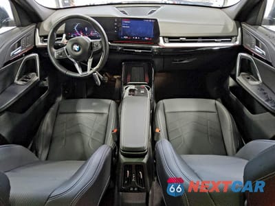 Zdjęcie 8 z 14 samochodu: 2025 BMW X2 XDRIVE28I VIN:WBX63GM09S5375396 - miniatura