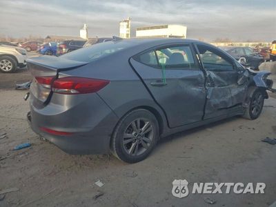 Trzecie zdjęcie samochodu z tyłu: 2018 HYUNDAI ELANTRA SEL VIN:5NPD84LF3JH315428 - miniatura