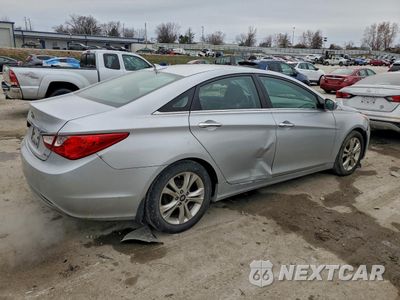 Trzecie zdjęcie samochodu z tyłu: 2013 HYUNDAI SONATA SE VIN:5NPEC4AC9DH534488 - miniatura