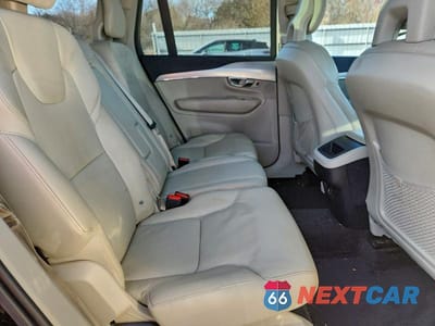 Zdjęcie 11 z 12 samochodu: 2017 VOLVO XC90 VIN:YV4102KK8H1119710 - miniatura