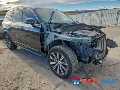 Czwarte zdjęcie samochodu z boku: 2023 VOLVO XC90 CORE VIN:YV4L12PV0P1941294 - miniatura