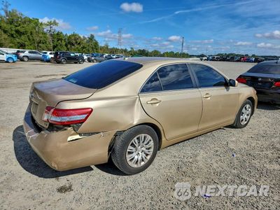 Trzecie zdjęcie samochodu z tyłu: 2011 TOYOTA CAMRY BASE VIN:4T1BF3EK4BU603382 - miniatura