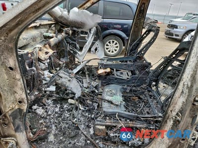 Zdjęcie 7 z 11 samochodu: 2025 CHEVROLET SILVERADO K1500 LT VIN:2GCUKDED0S1124534 - miniatura