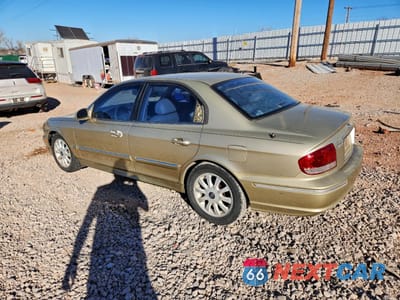 Drugie zdjęcie samochodu z przodu: 2003 HYUNDAI SONATA GLS VIN:KMHWF35H23A873767 - miniatura