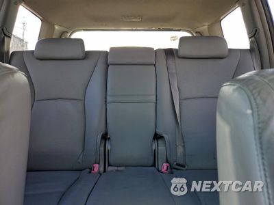 Zdjęcie 10 z 13 samochodu: 2006 TOYOTA HIGHLANDER HYBRID VIN:JTEEW21AX60007825 - miniatura