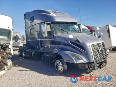 2020 VOLVO VNL SEMI TRUCK 4V4NC9EH6LN260298 - główne zdjęcie licytacji z USA - miniatura