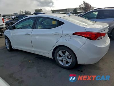 Drugie zdjęcie samochodu z przodu: 2013 HYUNDAI ELANTRA GLS VIN:5NPDH4AE2DH242681 - miniatura