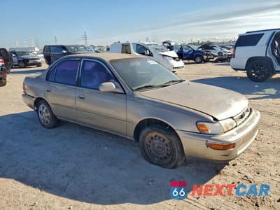 Czwarte zdjęcie samochodu z boku: 1995 TOYOTA COROLLA LE VIN:1NXAE09B0SZ305337 - miniatura