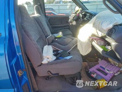 Zdjęcie 10 z 12 samochodu: 1999 DODGE RAM 2500 VIN:3B7KF2668XM524356 - miniatura