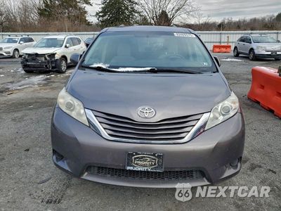 Piąte zdjęcie samochodu w środku: 2017 TOYOTA SIENNA LE VIN:5TDKZ3DC9HS897025 - miniatura