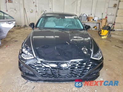 Piąte zdjęcie samochodu w środku: 2022 HYUNDAI SONATA LIMITED VIN:KMHL34J26NA237021 - miniatura