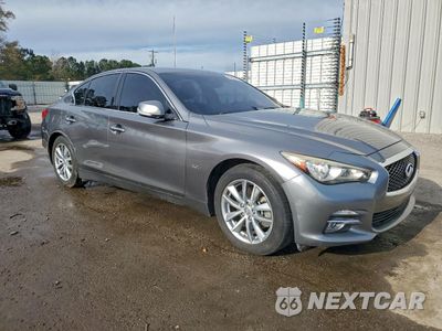 Czwarte zdjęcie samochodu z boku: 2017 INFINITI Q50 PREMIUM VIN:JN1EV7AP1HM735928 - miniatura