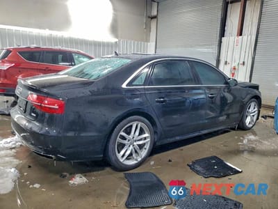 Trzecie zdjęcie samochodu z tyłu: 2017 AUDI A8 L QUATTRO VIN:WAU44AFD6HN000781 - miniatura