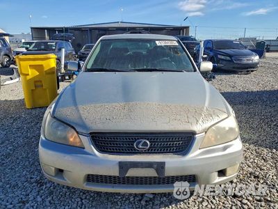 Piąte zdjęcie samochodu w środku: 2002 LEXUS IS 300 VIN:JTHBD192820059659 - miniatura