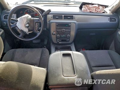 Zdjęcie 8 z 13 samochodu: 2012 CHEVROLET TAHOE POLICE VIN:1GNLC2E03CR234147 - miniatura