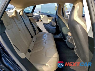 Zdjęcie 10 z 12 samochodu: 2014 TESLA MODEL S VIN:5YJSA1S10EFP55756 - miniatura