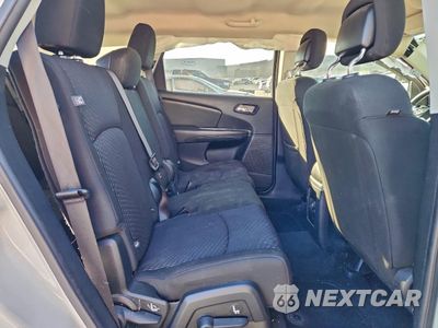 Zdjęcie 11 z 16 samochodu: 2019 DODGE JOURNEY SE VIN:3C4PDCAB9KT749521 - miniatura