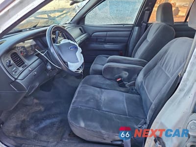 Zdjęcie 7 z 15 samochodu: 2008 FORD CROWN VICTORIA POLICE INTERCEPTOR VIN:2FAFP71V98X153939 - miniatura