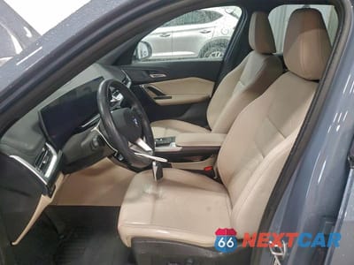 Zdjęcie 7 z 13 samochodu: 2024 BMW X1 XDRIVE28I VIN:WBX73EF07R5Z93512 - miniatura