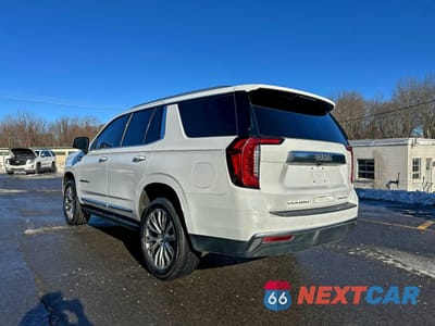 Drugie zdjęcie samochodu z przodu: 2021 GMC YUKON DENALI VIN:1GKS1DKT2MR375429 - miniatura