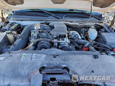 Zdjęcie 11 z 12 samochodu: 2006 CHEVROLET SILVERADO K2500 HEAVY DUTY VIN:1GCHK23286F130166 - miniatura