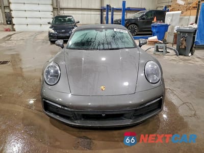 Piąte zdjęcie samochodu w środku: 2024 PORSCHE 911 CARRERA S VIN:WP0CB2A95RS245930 - miniatura