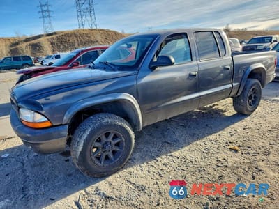 2004 DODGE DAKOTA 1D7HG38K64S623273 - główne zdjęcie licytacji z USA - miniatura
