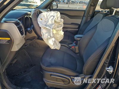 Zdjęcie 7 z 14 samochodu: 2019 KIA SOUL + VIN:KNDJP3A53K7685990 - miniatura