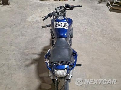 Zdjęcie 6 z 8 samochodu: 2009 YAMAHA FZ6 SHG VIN:JYARJ13E69A007118 - miniatura