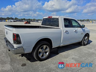 Trzecie zdjęcie samochodu z tyłu: 2016 RAM 1500 SLT VIN:1C6RR6GG6GS299521 - miniatura