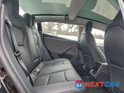 Zdjęcie 10 z 11 samochodu: 2024 TESLA MODEL 3 VIN:5YJ3E1EA2RF855707 - miniatura
