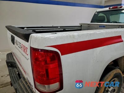 Zdjęcie 10 z 12 samochodu: 2008 GMC SIERRA C1500 VIN:1GTEC14X68Z136117 - miniatura