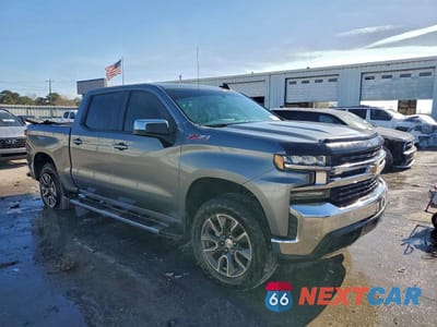 Czwarte zdjęcie samochodu z boku: 2020 CHEVROLET SILVERADO K1500 LT VIN:3GCUYDED6LG199021 - miniatura