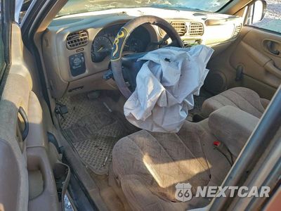 Zdjęcie 8 z 13 samochodu: 2000 GMC SONOMA VIN:1GTCS1450YK242967 - miniatura