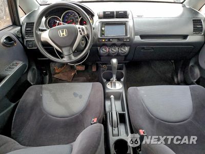 Zdjęcie 8 z 13 samochodu: 2007 HONDA FIT S VIN:JHMGD38697S052172 - miniatura