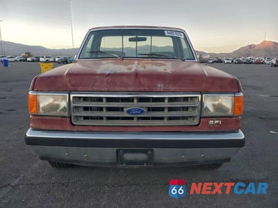 Piąte zdjęcie samochodu w środku: 1988 FORD F150 VIN:1FTEF15YXJPB25010 - miniatura