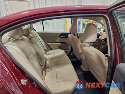 Zdjęcie 10 z 13 samochodu: 2017 HONDA ACCORD LX VIN:1HGCR2F35HA187324 - miniatura