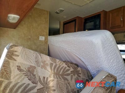 Zdjęcie 6 z 10 samochodu: 2011 JAYCO JAY FEATHER CAMPER VIN:1UJBJ0BM6A1JK0113 - miniatura